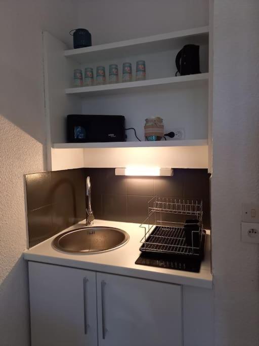 Location Dans Residence Calme, Proche Mer Cavalaire-sur-Mer Eksteriør billede